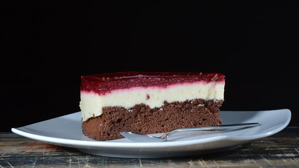 Jenny's Cakes – cake shop in Crossford, Carluke